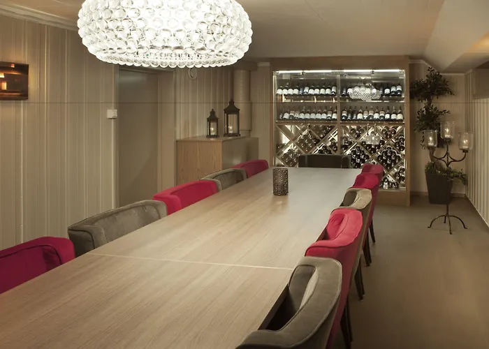 Thon Elgstua Hotel 3*